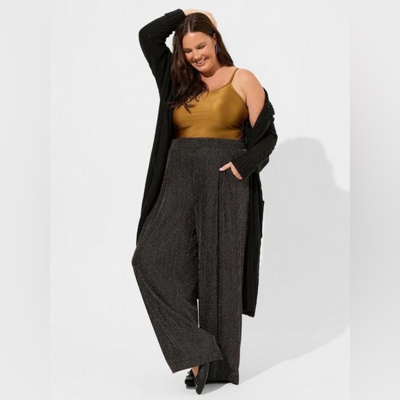 Torrid pull on metallic stripe ribbed wide leg pants nwt